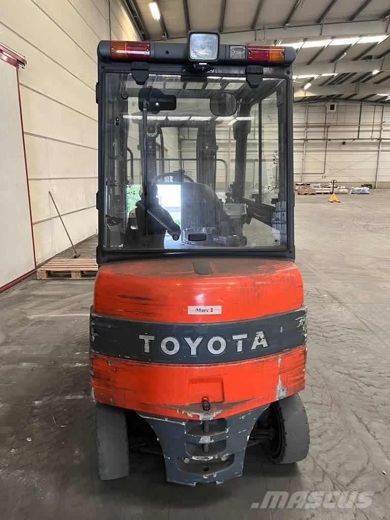 Toyota 7 FBMF 25 Sähkötrukit
