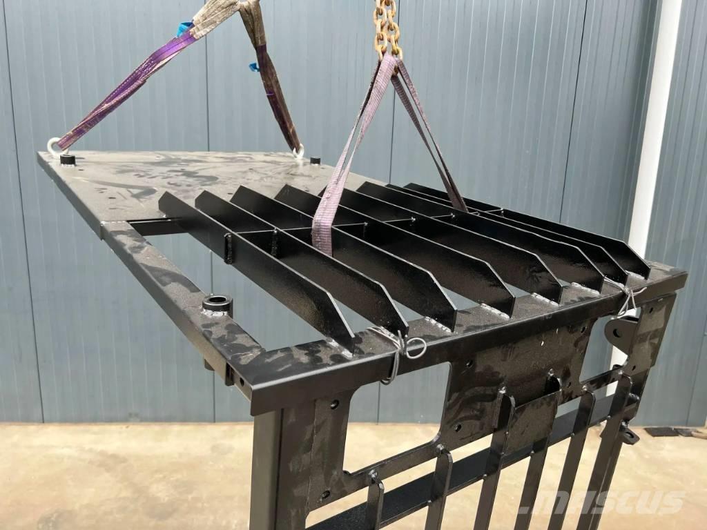 CAT 325C Guard Ohjaamo ja sisusta