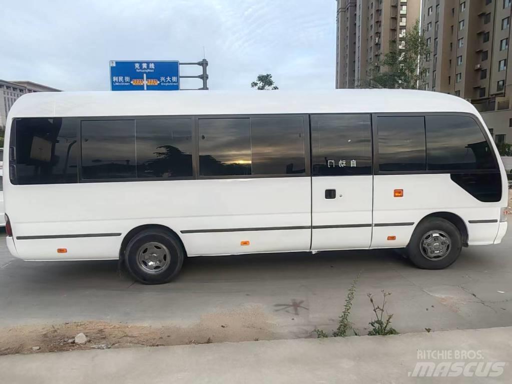 Toyota Coaster Linjaliikennebussit