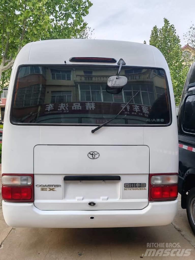 Toyota Coaster Linjaliikennebussit