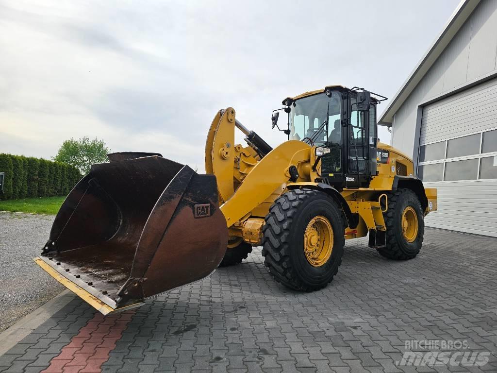 CAT 938 M Pyöräkuormaajat