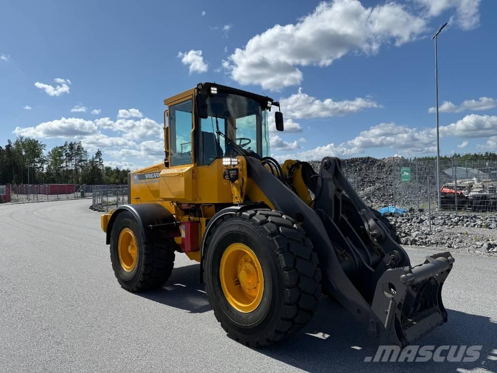 Volvo L 70 C Pyöräkuormaajat