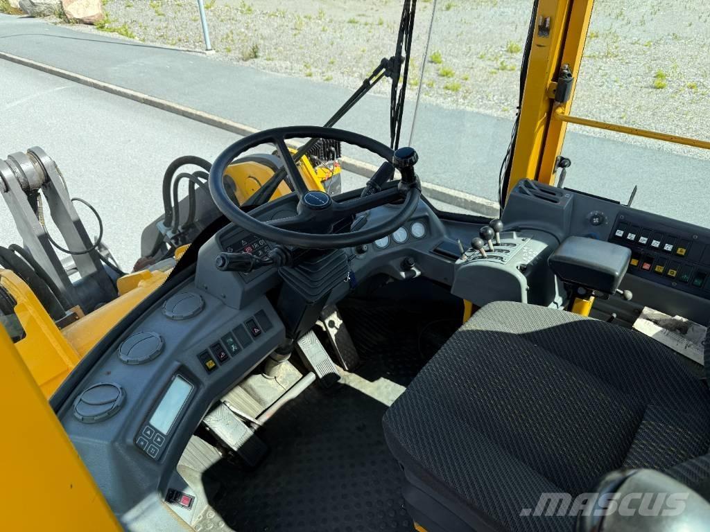 Volvo L 70 C Pyöräkuormaajat