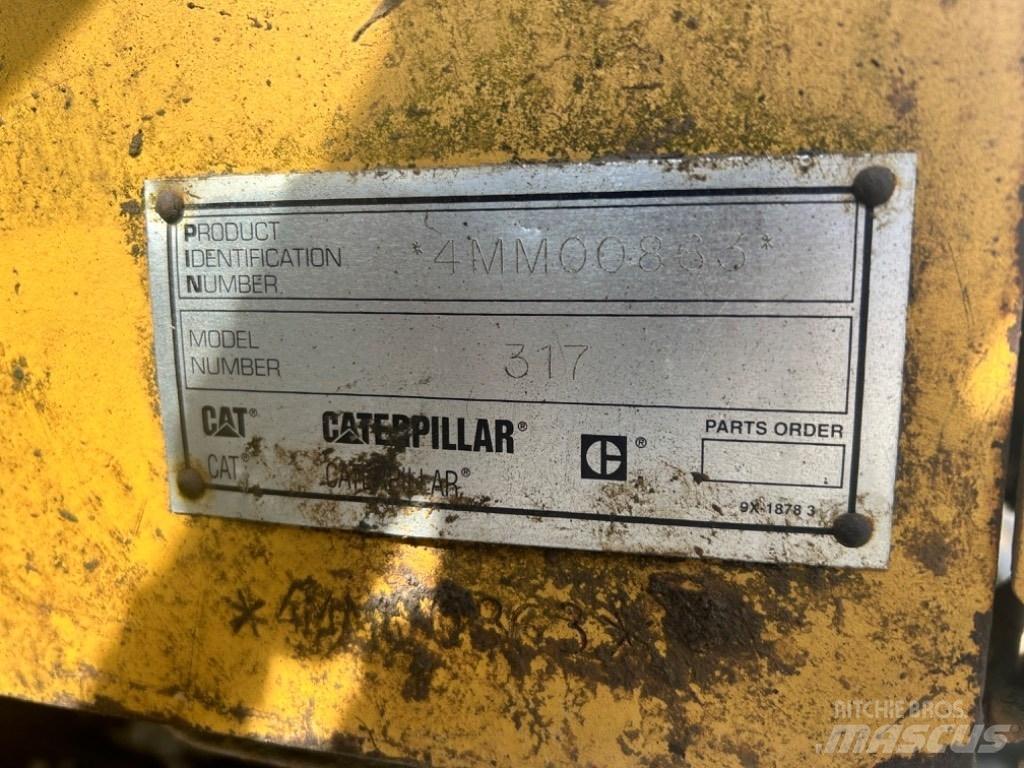 CAT 317 Telakaivukoneet