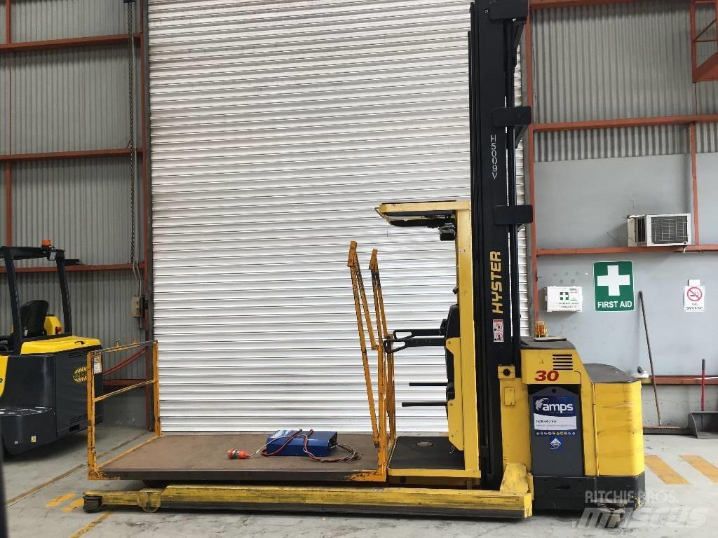 Hyster R30XMF2 Korkeakeräilytrukit