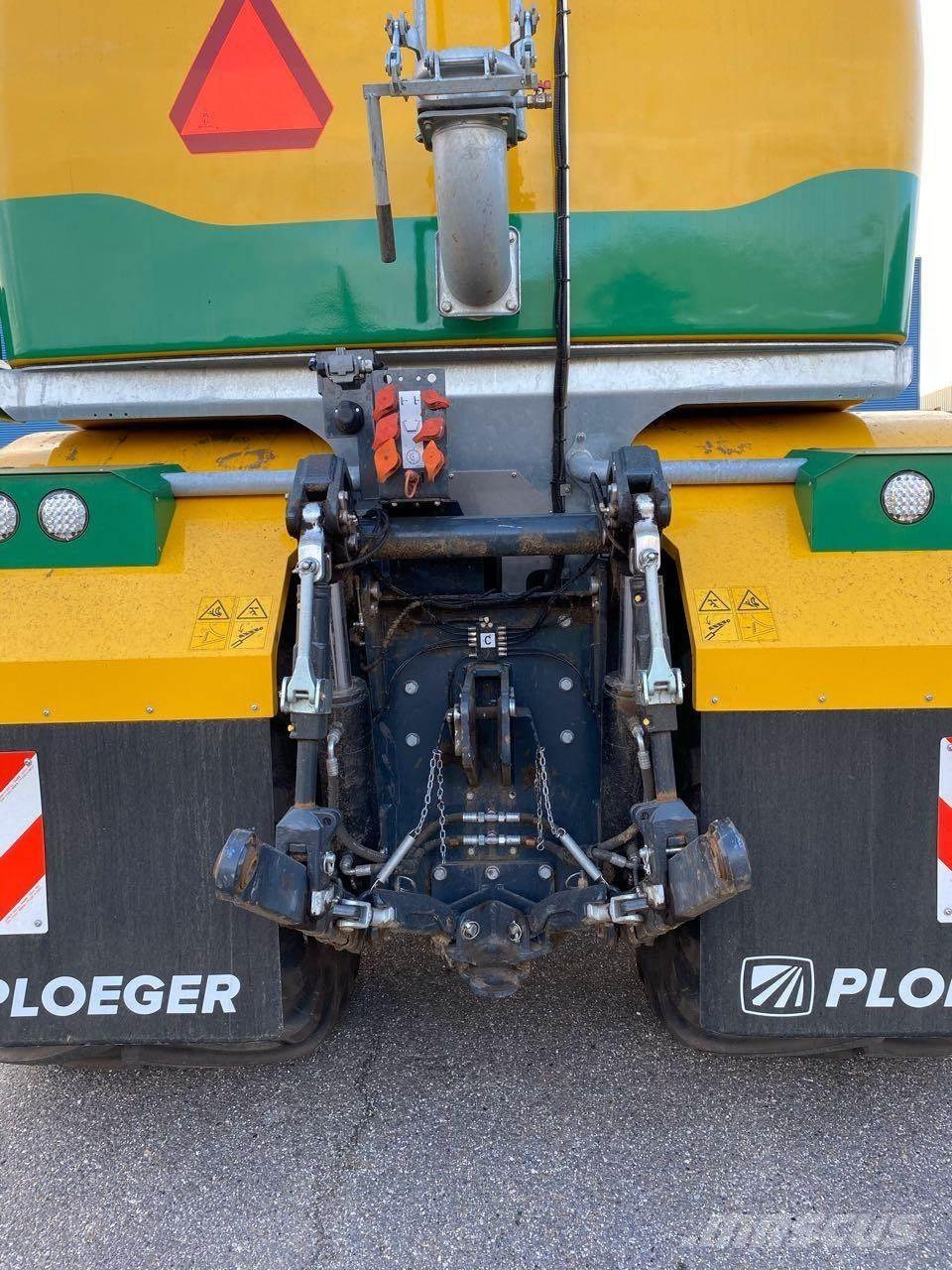 Ploeger AT 4103 Kuivalannan levittimet