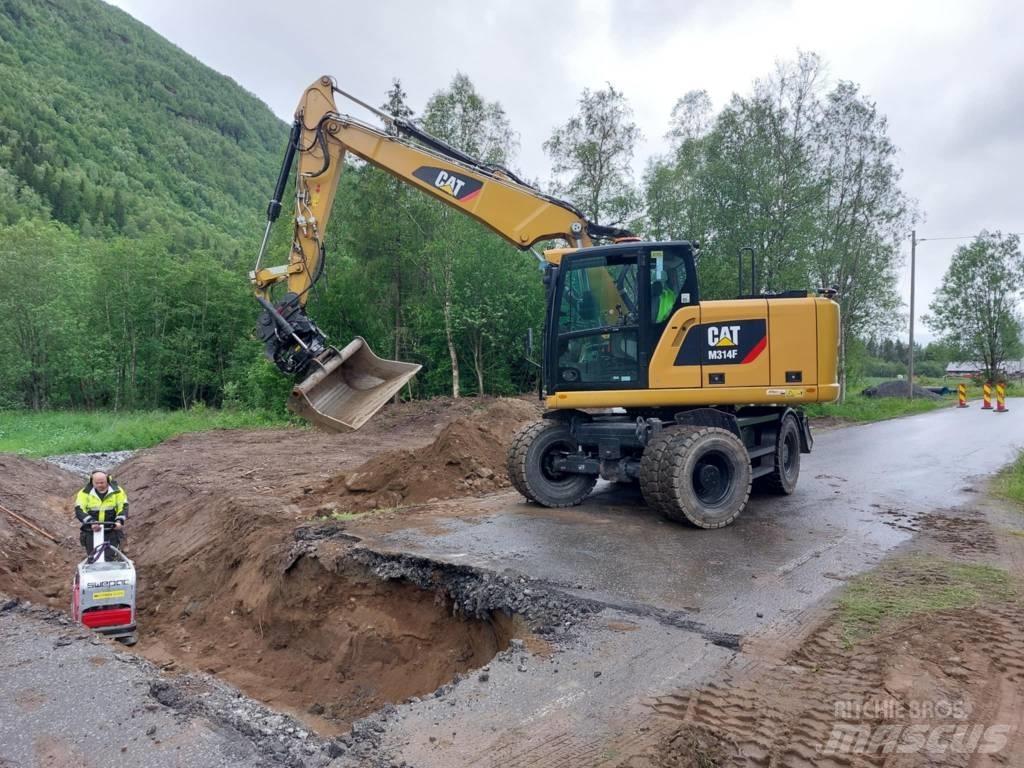 CAT M 314 F Pyöräkaivukoneet