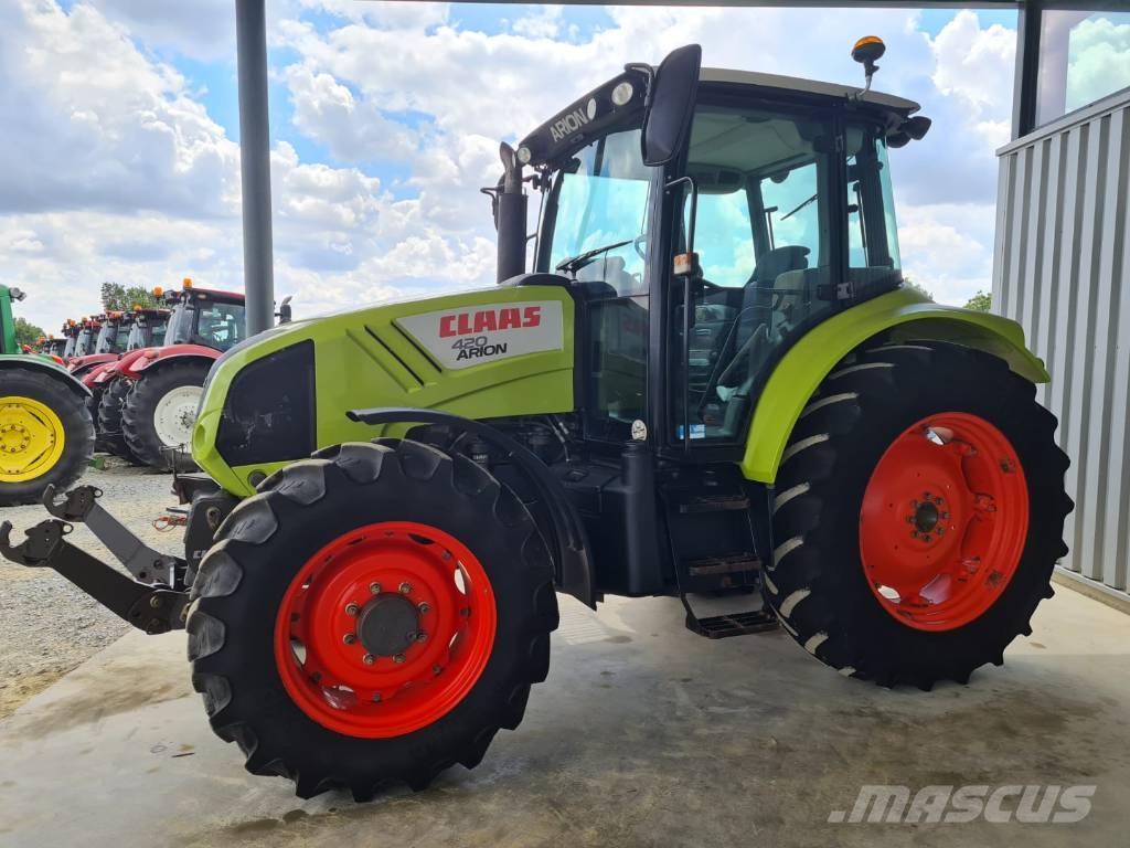 CLAAS Arion 420 Traktorit