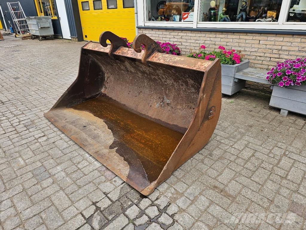  Onbekend Slotenbak Kauhat