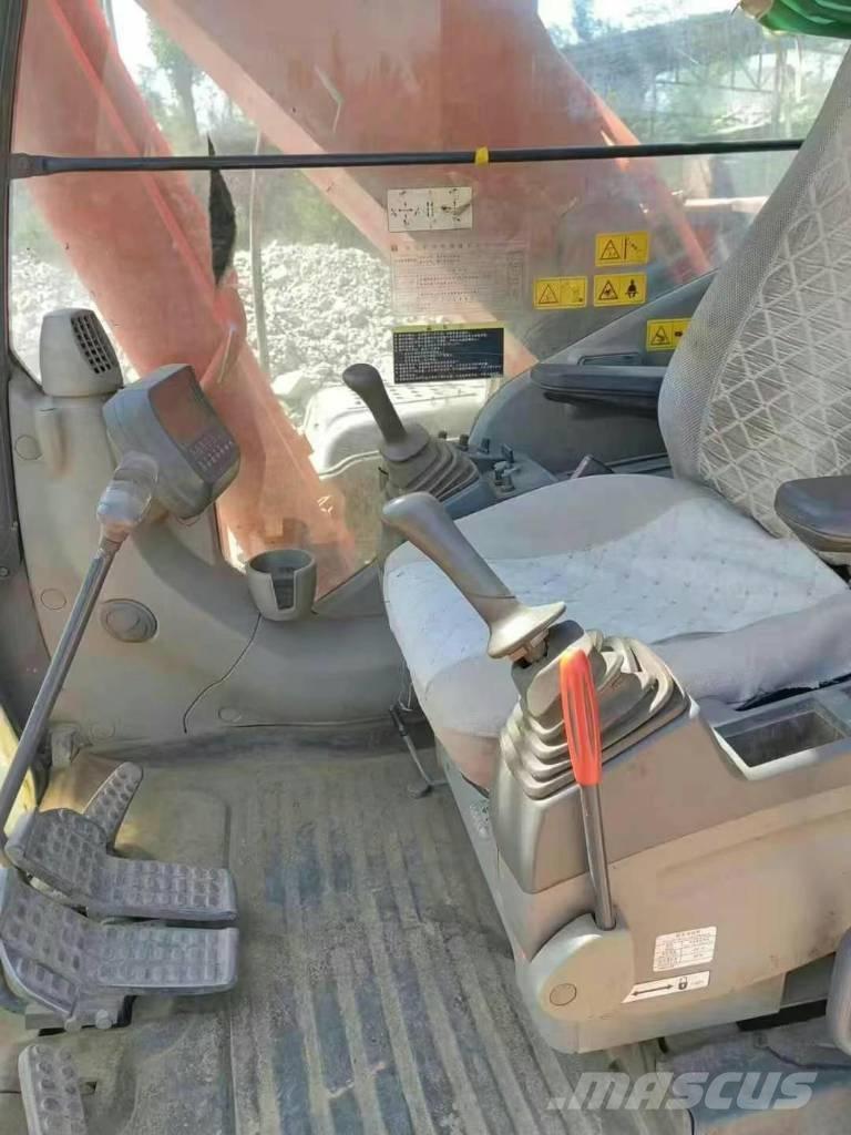 Hitachi zaxis270 Telakaivukoneet