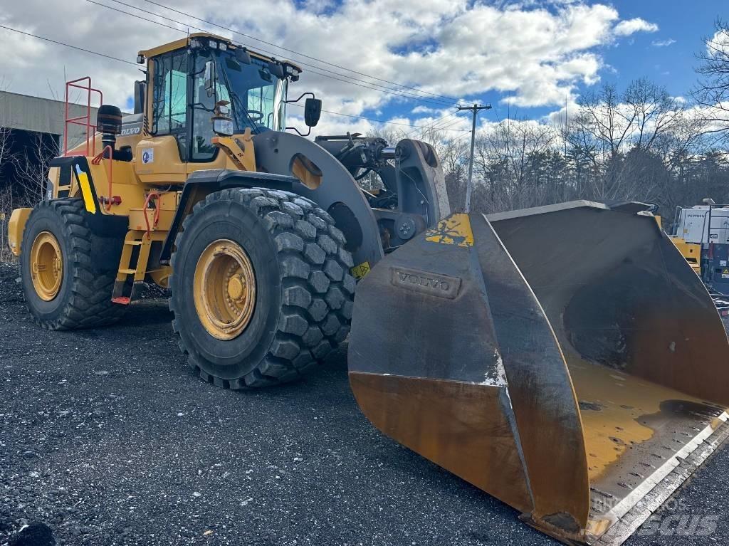 Volvo L 260 H Pyöräkuormaajat