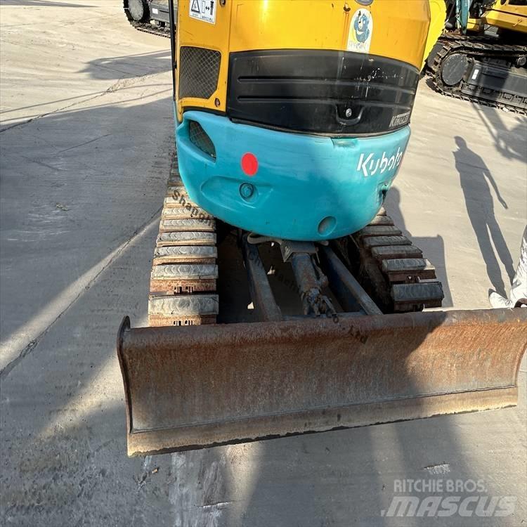 Kubota 30 Telakaivukoneet
