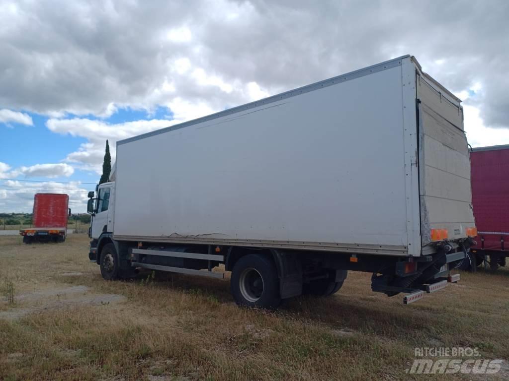Scania P260 Umpikorikuorma-autot