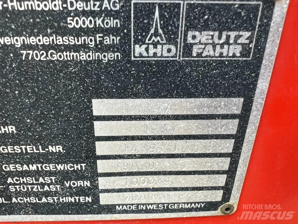 Deutz-Fahr F 570 Keräävät noukinvaunut ja silppurivaunut