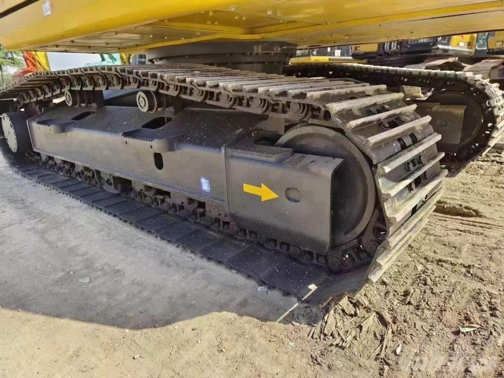 Komatsu PC 200-8 Telakaivukoneet