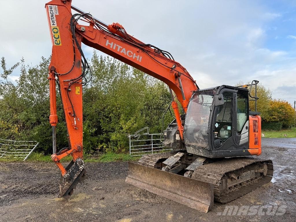 Hitachi ZX 135 US-6 Telakaivukoneet