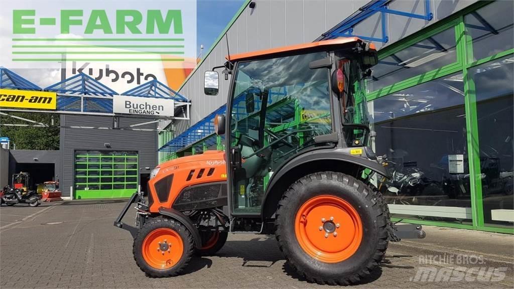 Kubota lx401 cab Traktorit