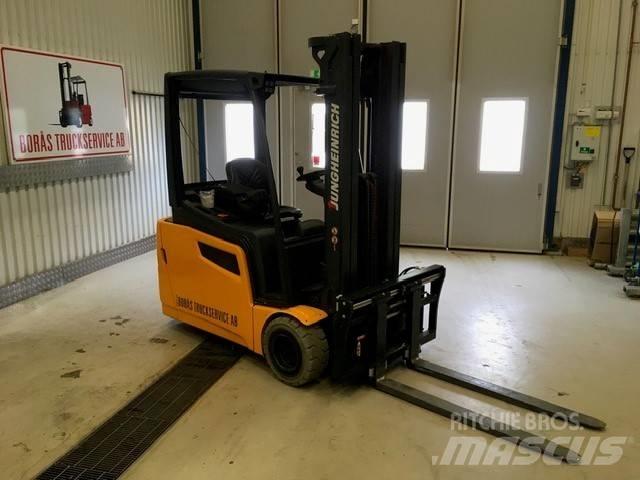 Jungheinrich EFG 220 Sähkötrukit