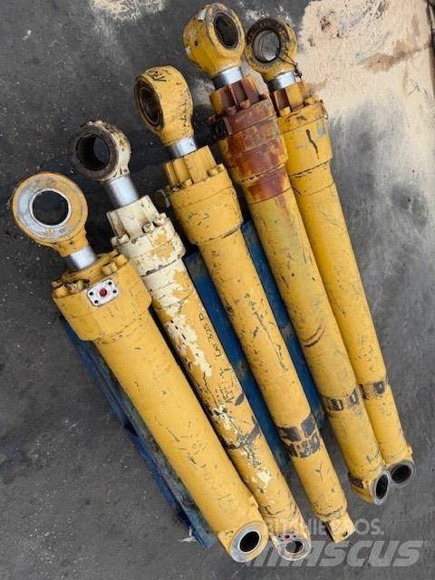 CAT 325 D Hydrauliikka