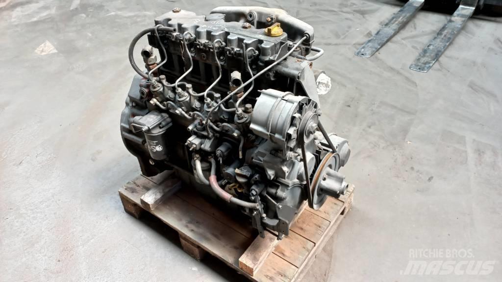 Deutz BF4M2011 Moottorit