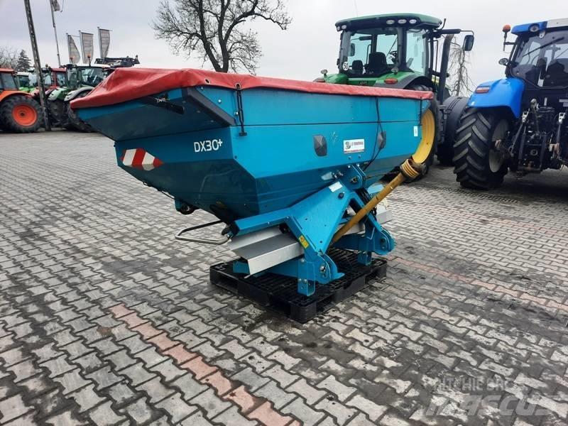 Sulky DX 30 Kuivalannan levittimet