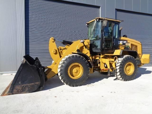 CAT 938 K Pyöräkuormaajat