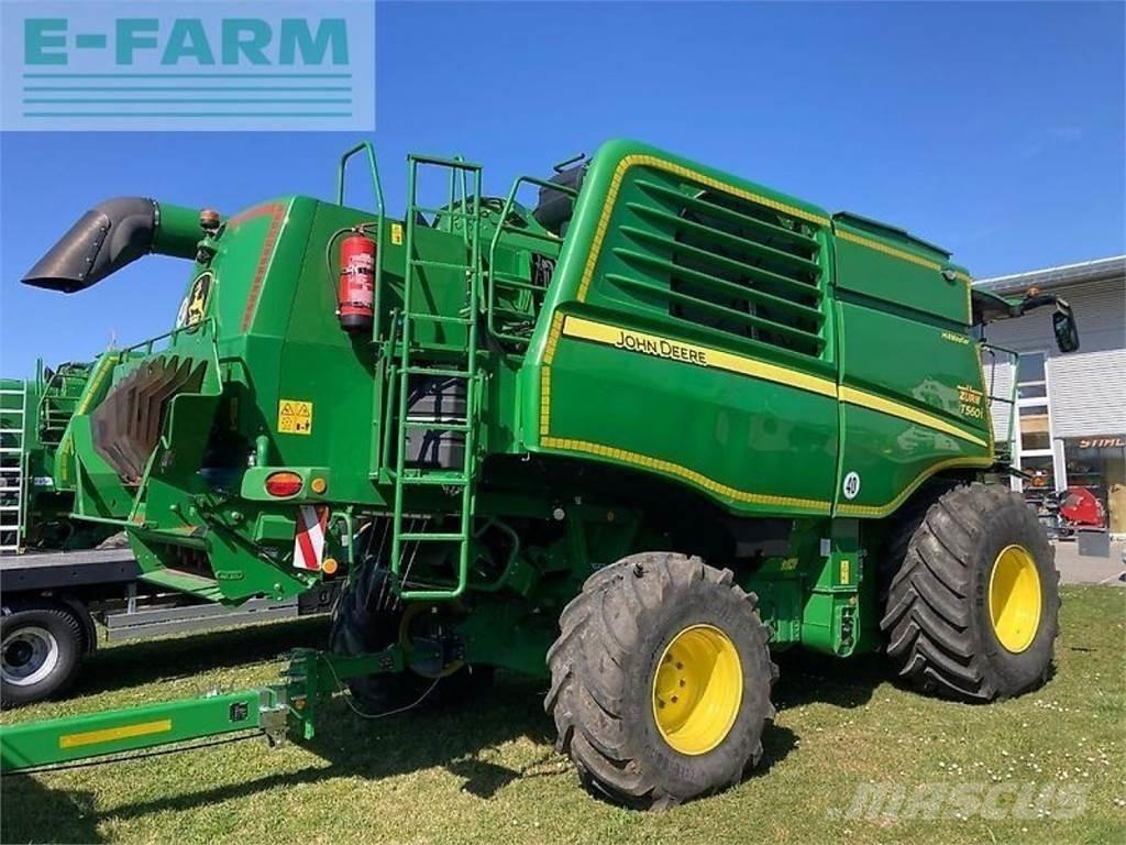 John Deere t560 hm Leikkuupuimurit