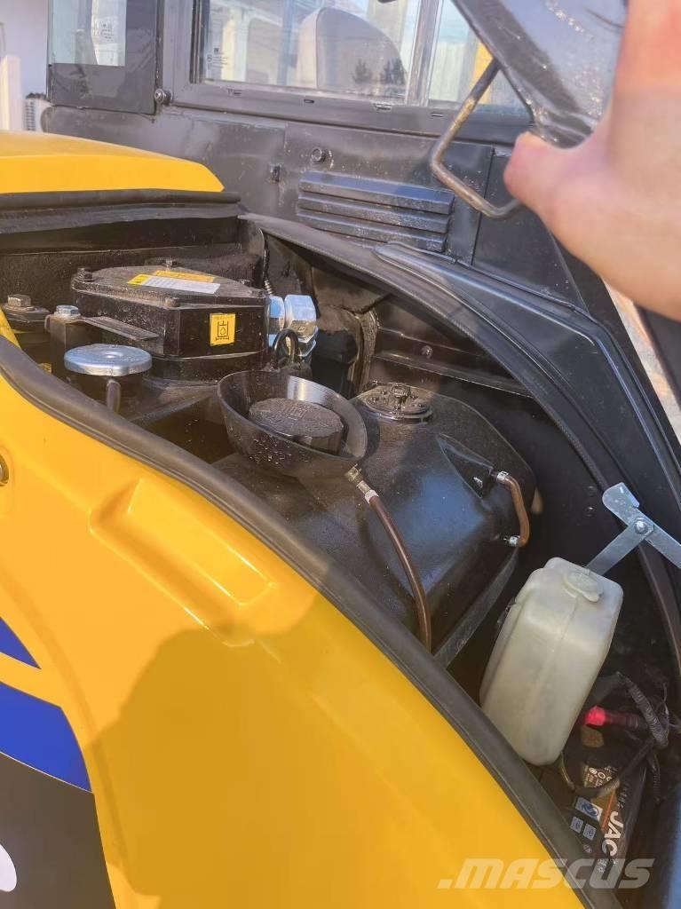 Komatsu PC 40 MR Telakaivukoneet