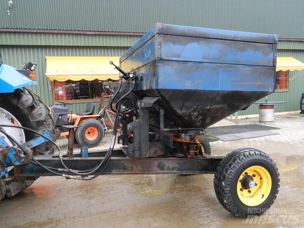 Bogballe CII2000 Lannoitteenlevittimet