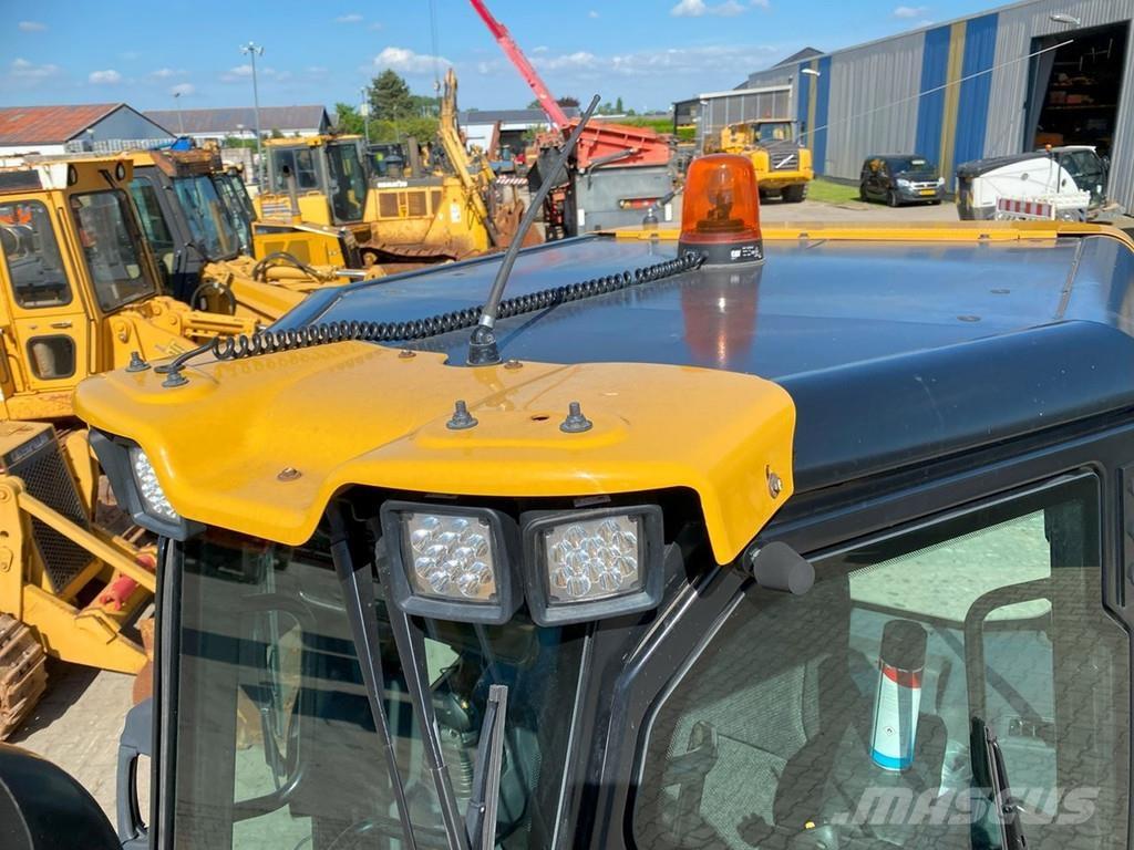 CAT D5K2 XL NVT Telaketjupuskutraktorit
