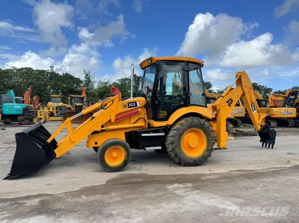 JCB 3 CX Kaivurikuormaajat