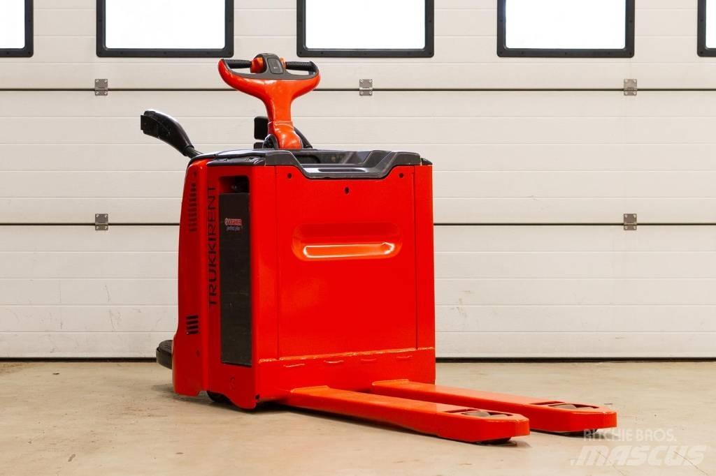 Linde T 20 Lavansiirtotrukit