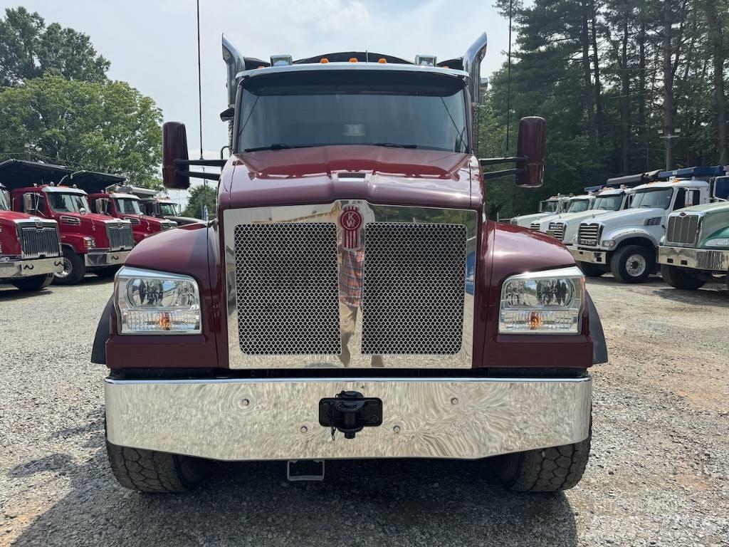 Kenworth T 880 Sora- ja kippiautot
