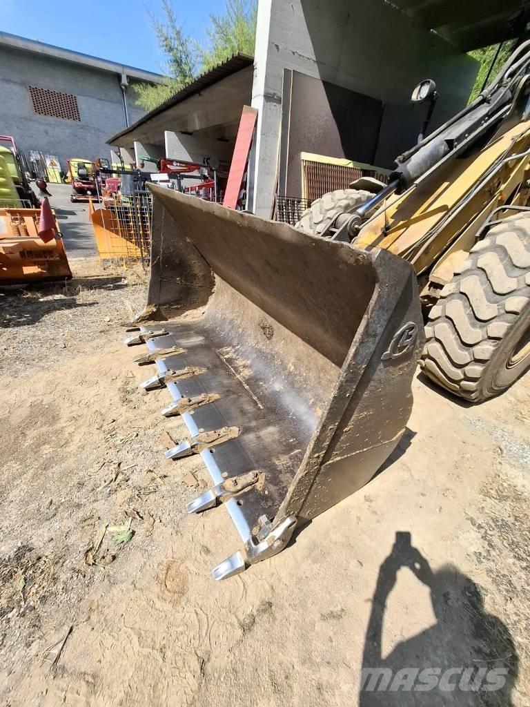 CAT 930 G Pyöräkuormaajat