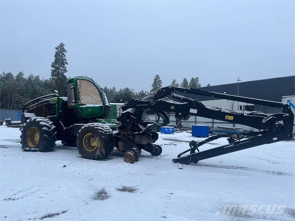 John Deere 1470G Harvesterit