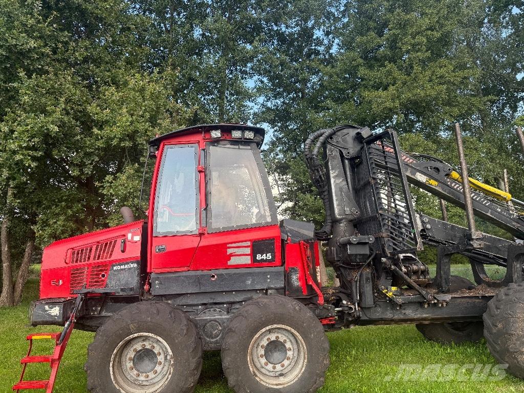 Komatsu 845 Kuormatraktorit