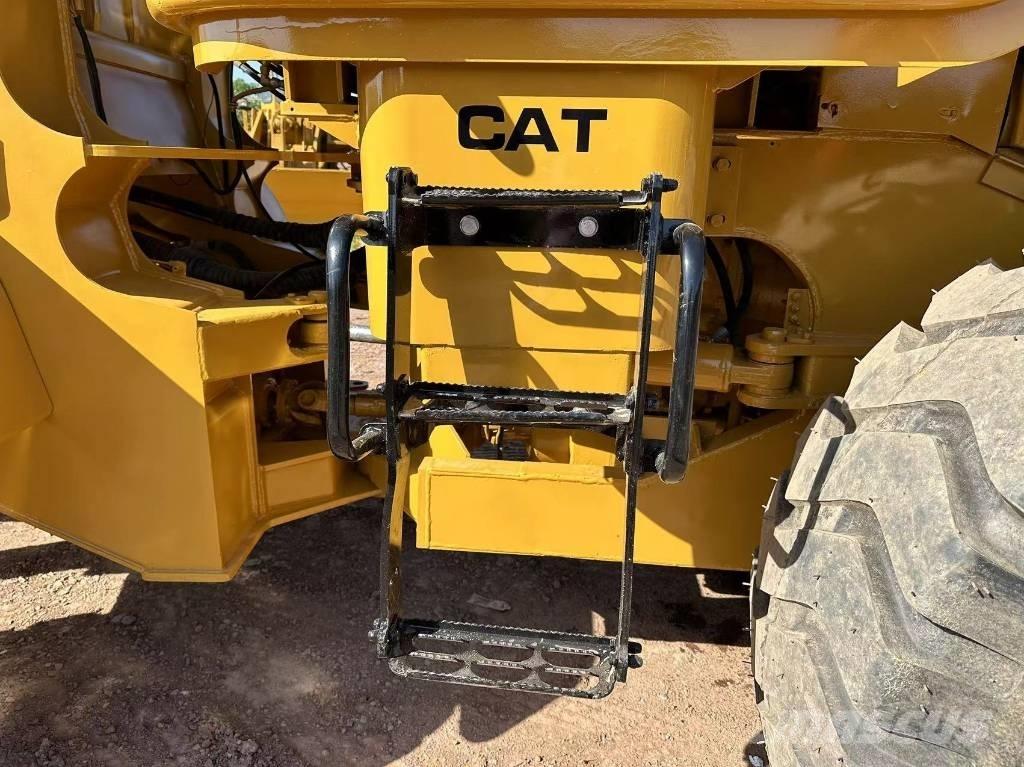 CAT 966H Pyöräkuormaajat