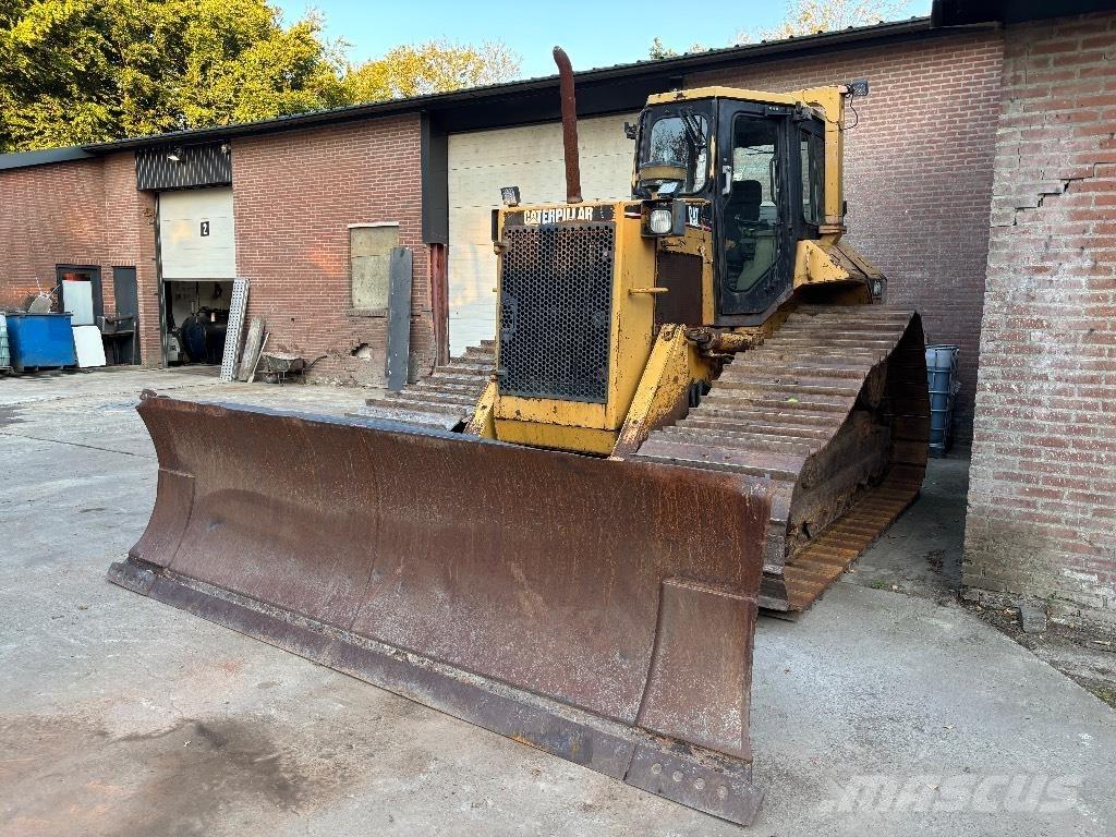 CAT D 6 M LGP Telaketjupuskutraktorit