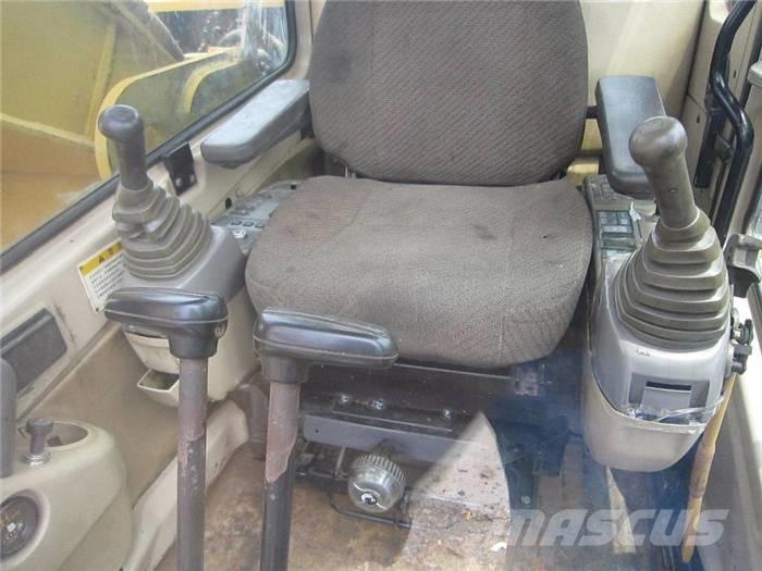 CAT 325 B Telakaivukoneet