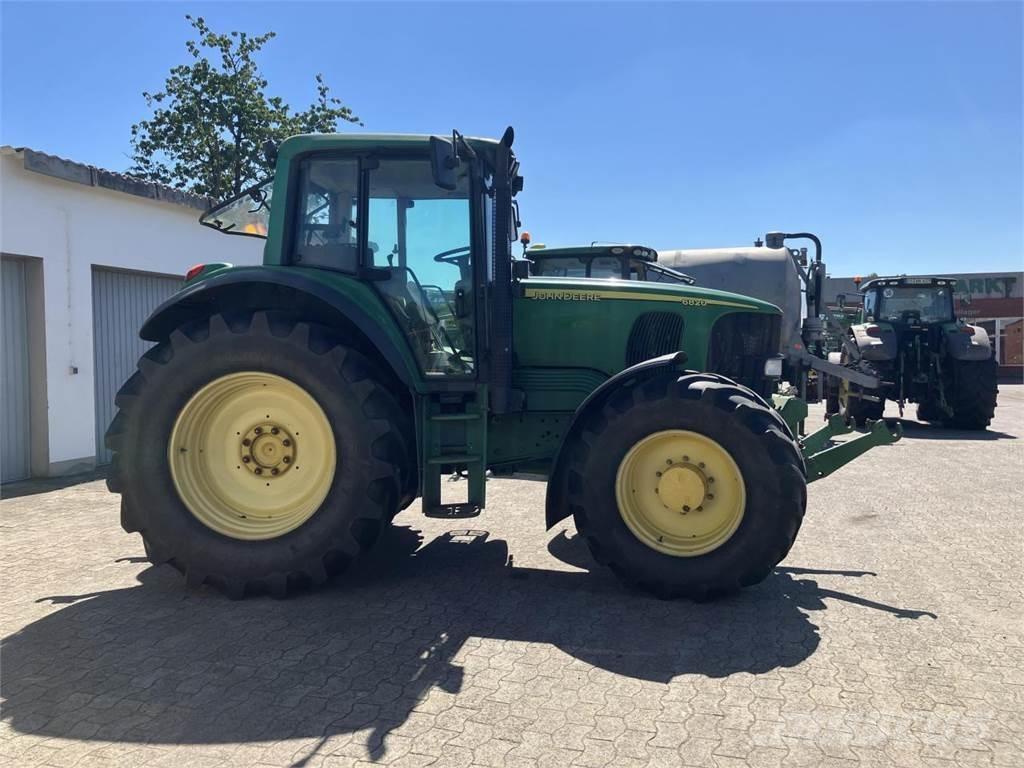 John Deere 6820 Traktorit