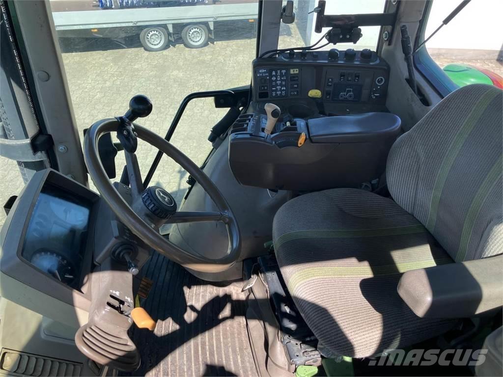 John Deere 6820 Traktorit