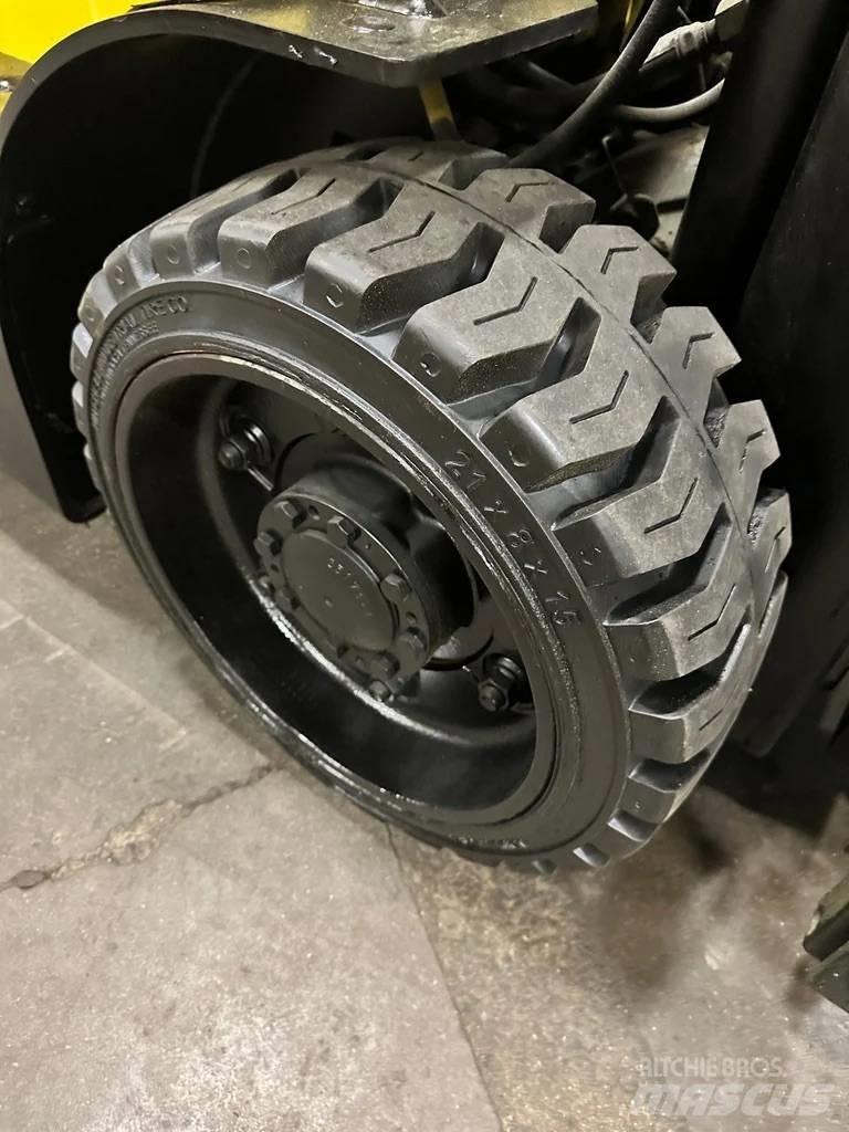 Hyster E 60 XN Sähkötrukit