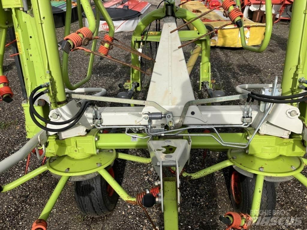 CLAAS VOLTO 1100 Pöyhimet ja haravat