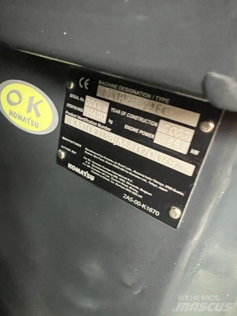 Komatsu D51PXI-24EO Telaketjupuskutraktorit