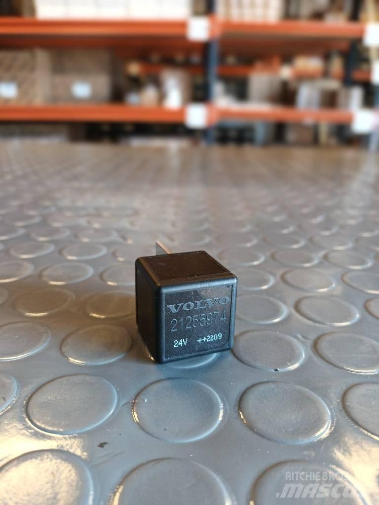 Volvo RELAY 21255974 Muut