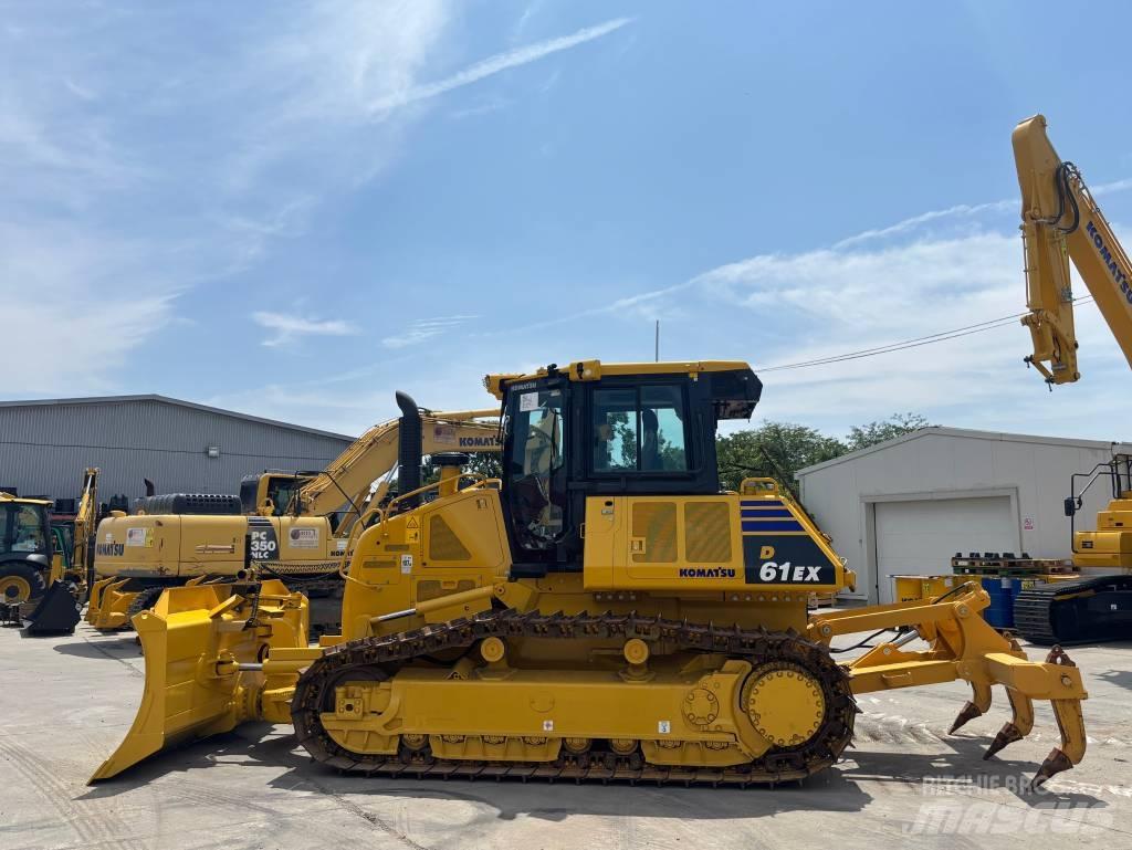 Komatsu D61EX-24E0 Telaketjupuskutraktorit