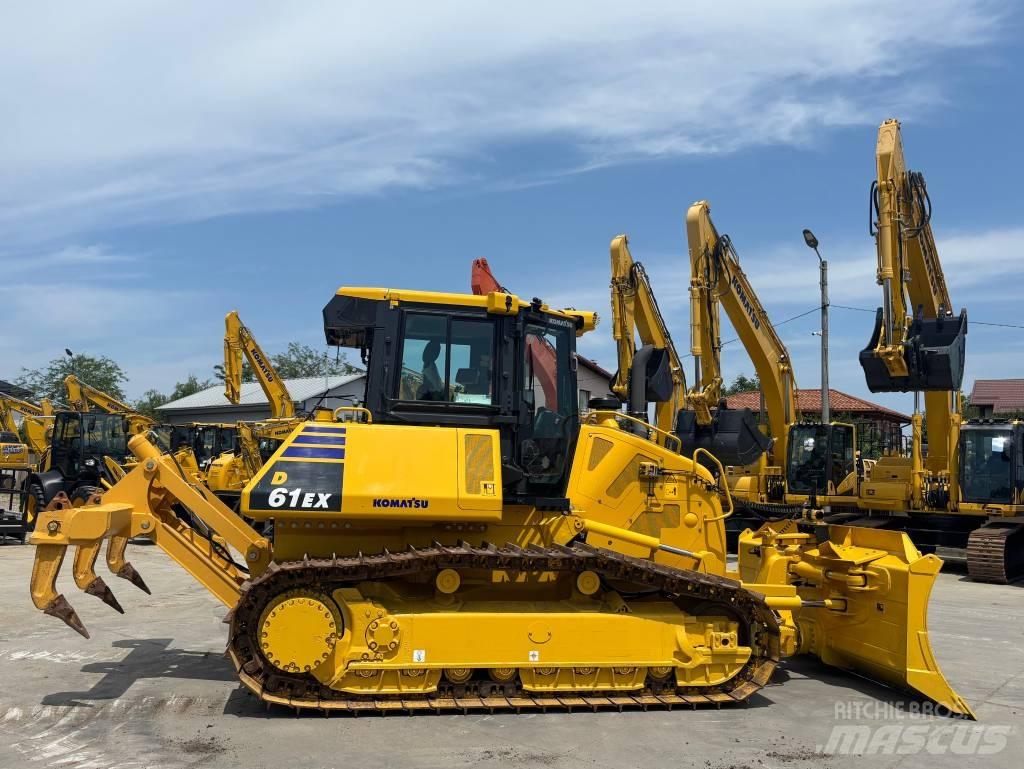 Komatsu D61EX-24E0 Telaketjupuskutraktorit
