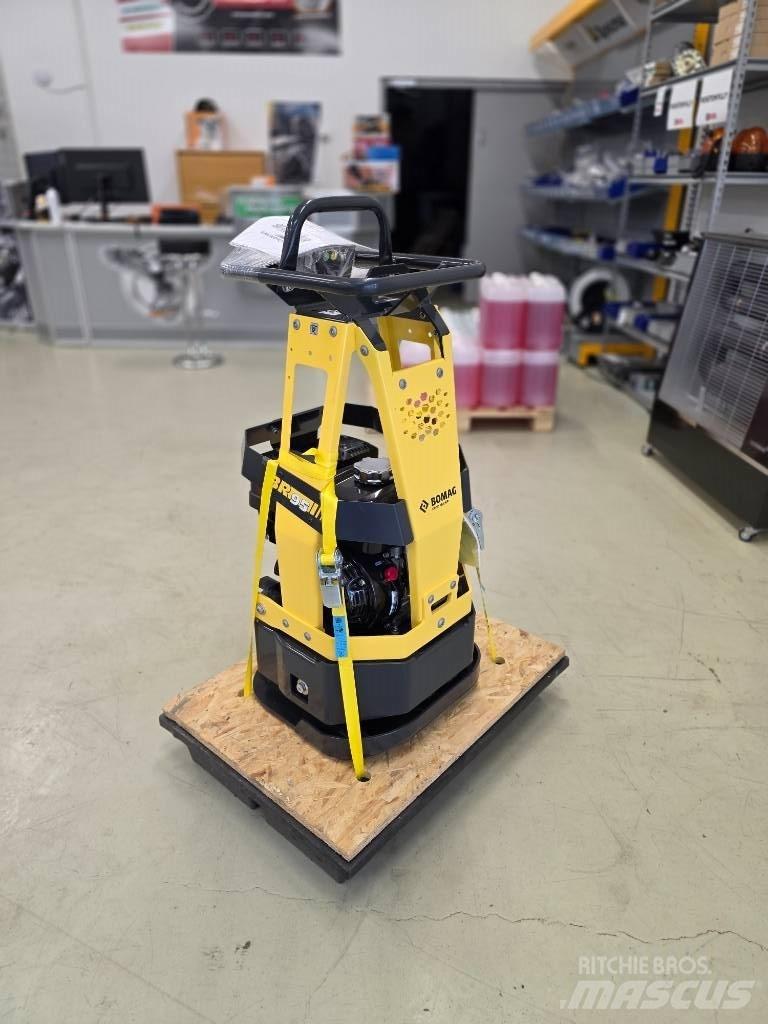 Bomag BR 95 Tärylevyt