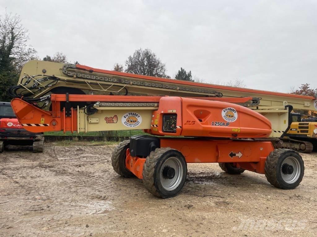 JLG 1250 AJP Kuukulkijat