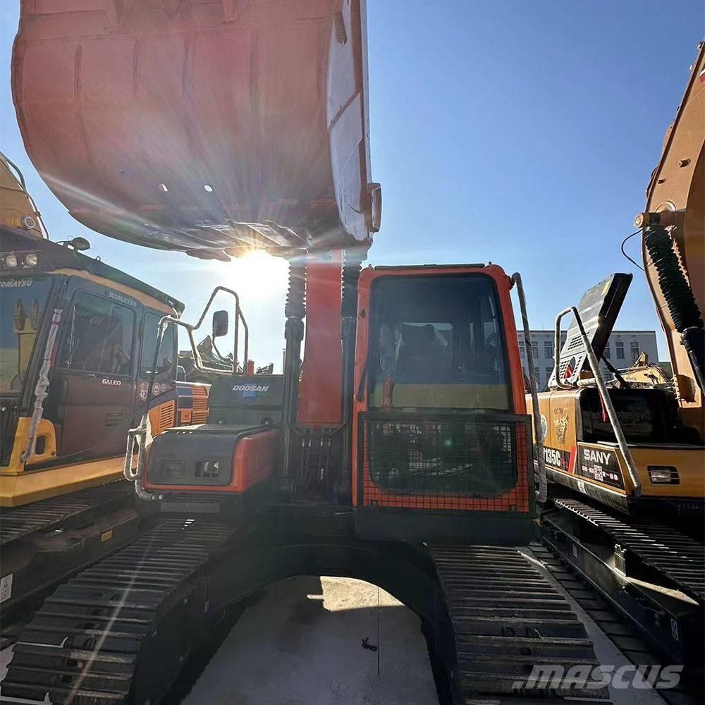 Doosan DX150LC-9C Telakaivukoneet